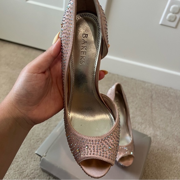 Rhinestone Elegant Peep-Toe Platform Heels - Picture 5 of 15